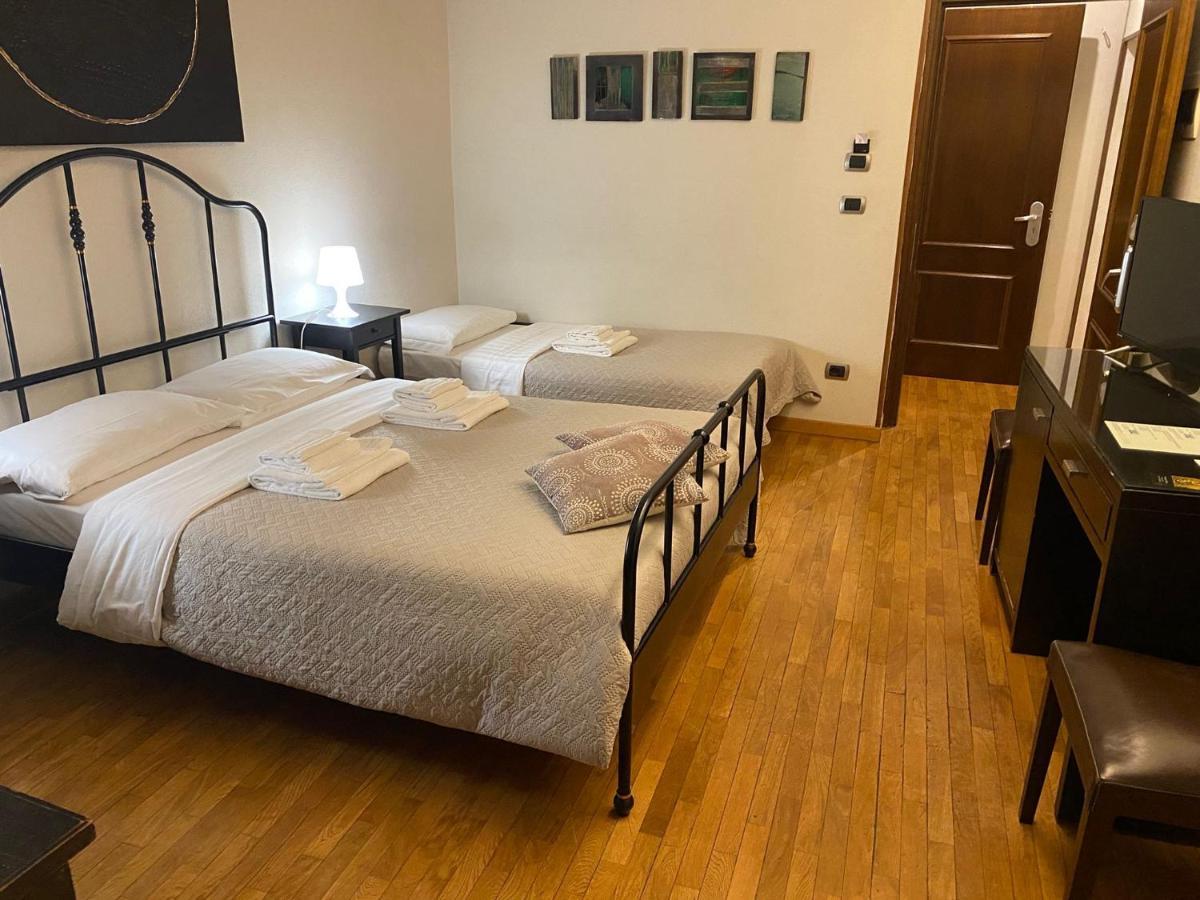 Stefano House Appartamento Fontana Di Trevi Рим Екстериор снимка